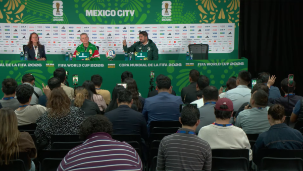 El Azteca pesa en el México vs Inglaterra