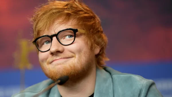 Ed Sheeran llegará a Massachusetts en medio de una protesta por la salida de Macklemore de su gira