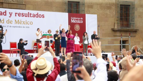 Sheinbaum cierra en el Zócalo su gira de rendición de cuentas