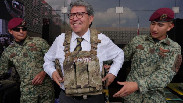 Monreal califica de franca y productiva su reunión con García Harfuch